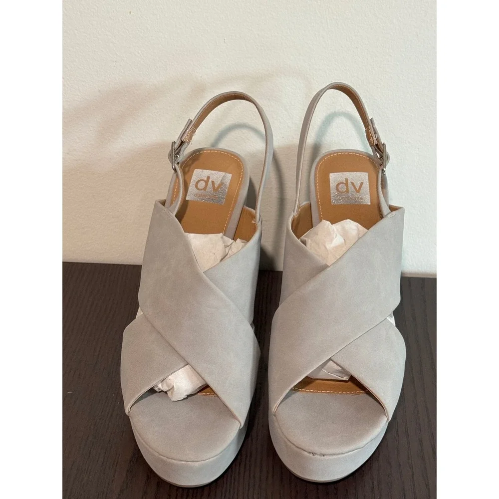 Platform Heels DV Dolce Vita Cypress Womens 11 Grey Crisscross Slingback Sandals